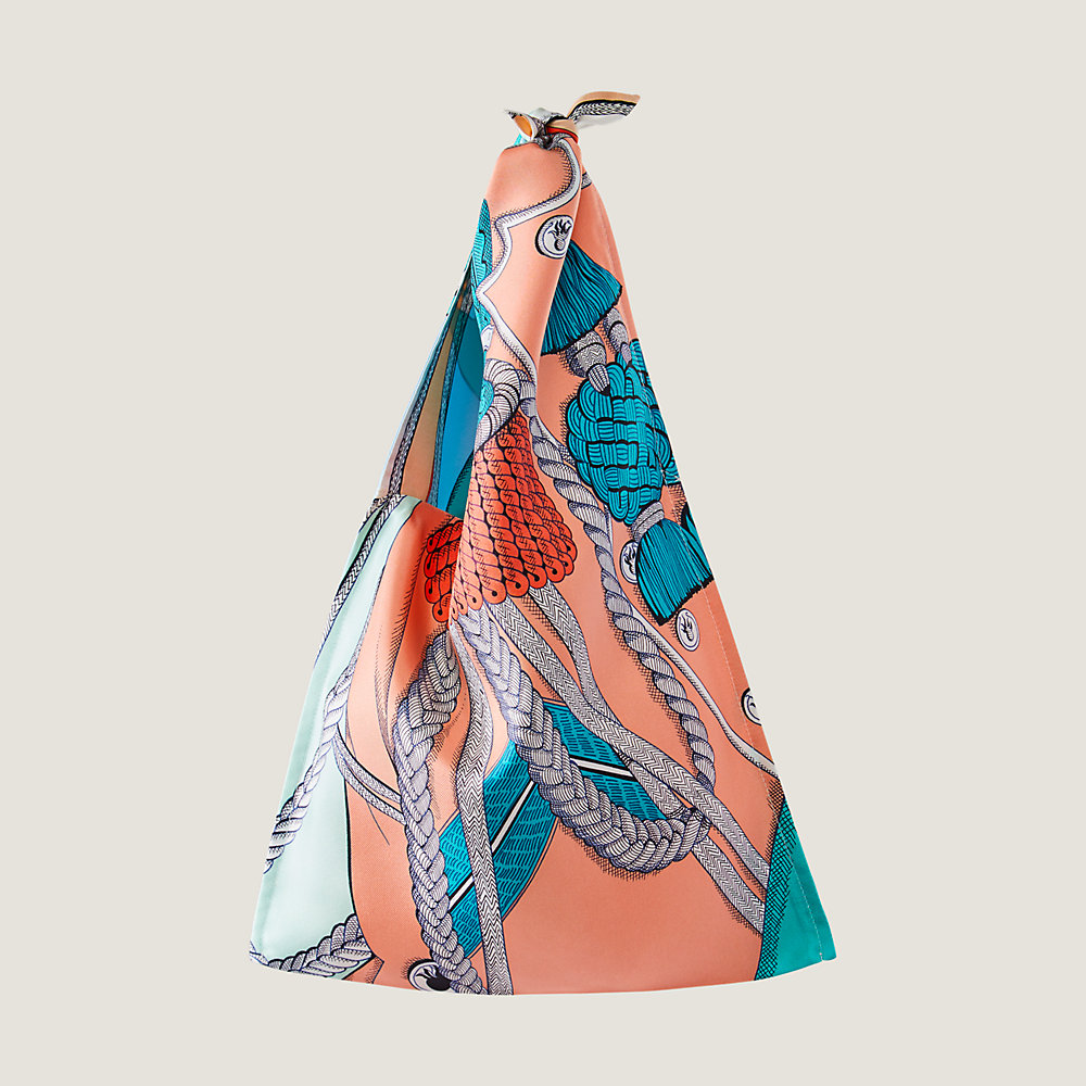 Molley May Furoshiki Silk Scarf / Mix | leinwande